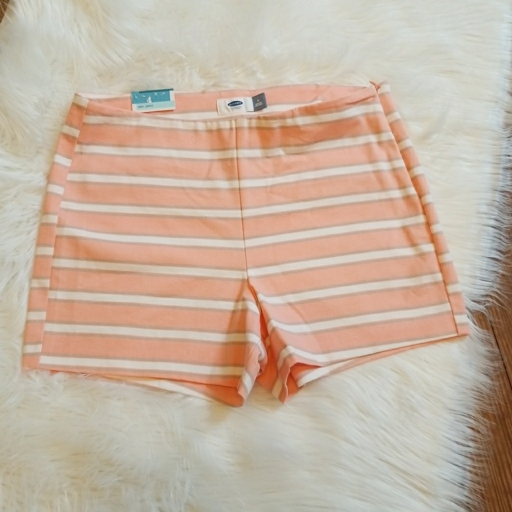 Old Navy High Rise Stretch Shorts
